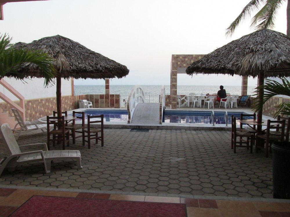 Hotel Albatros Manzanillo Bagian luar foto