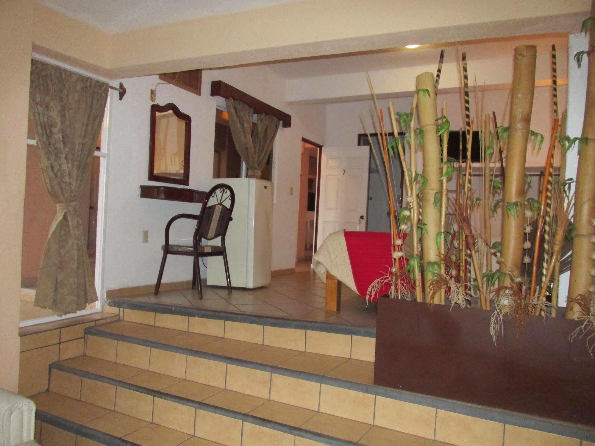 Hotel Albatros Manzanillo Bagian luar foto